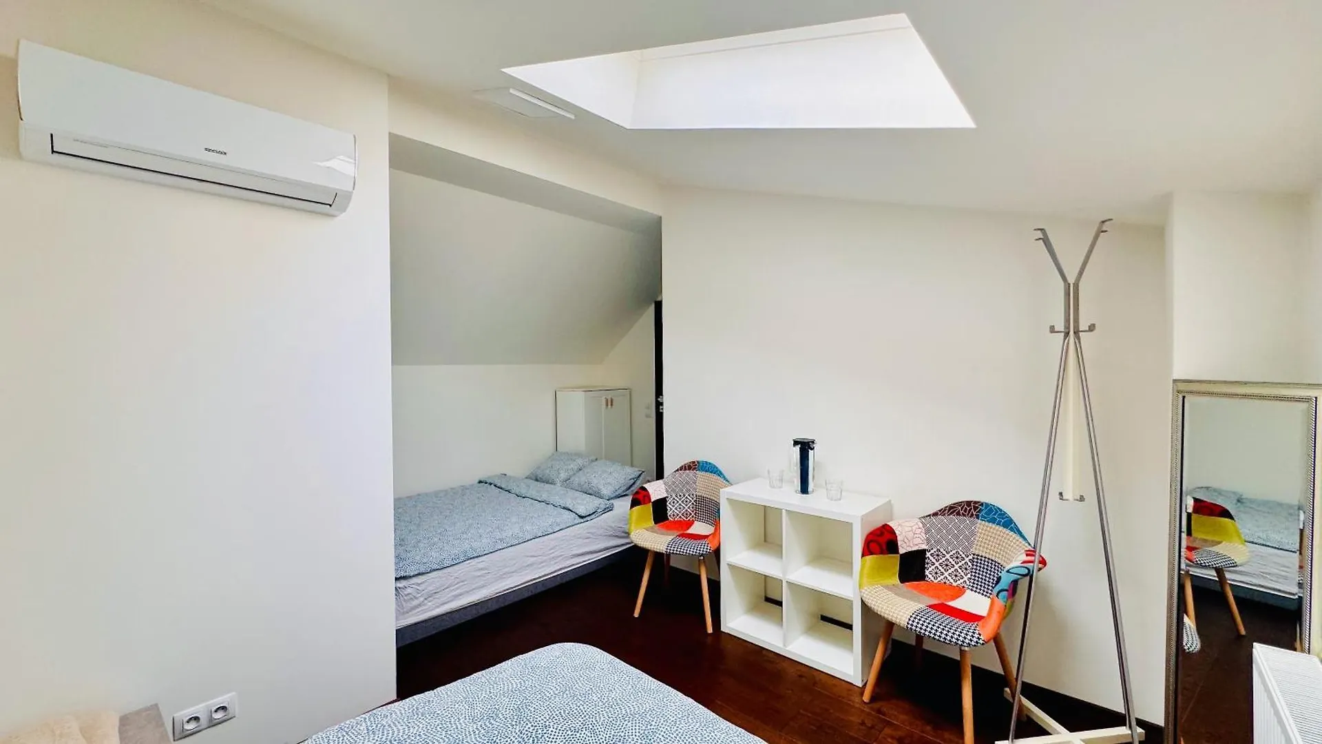 Loft Jecna 43, Prague Apartment 0*,